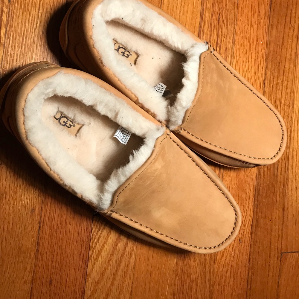 Size 11 ugg men’s